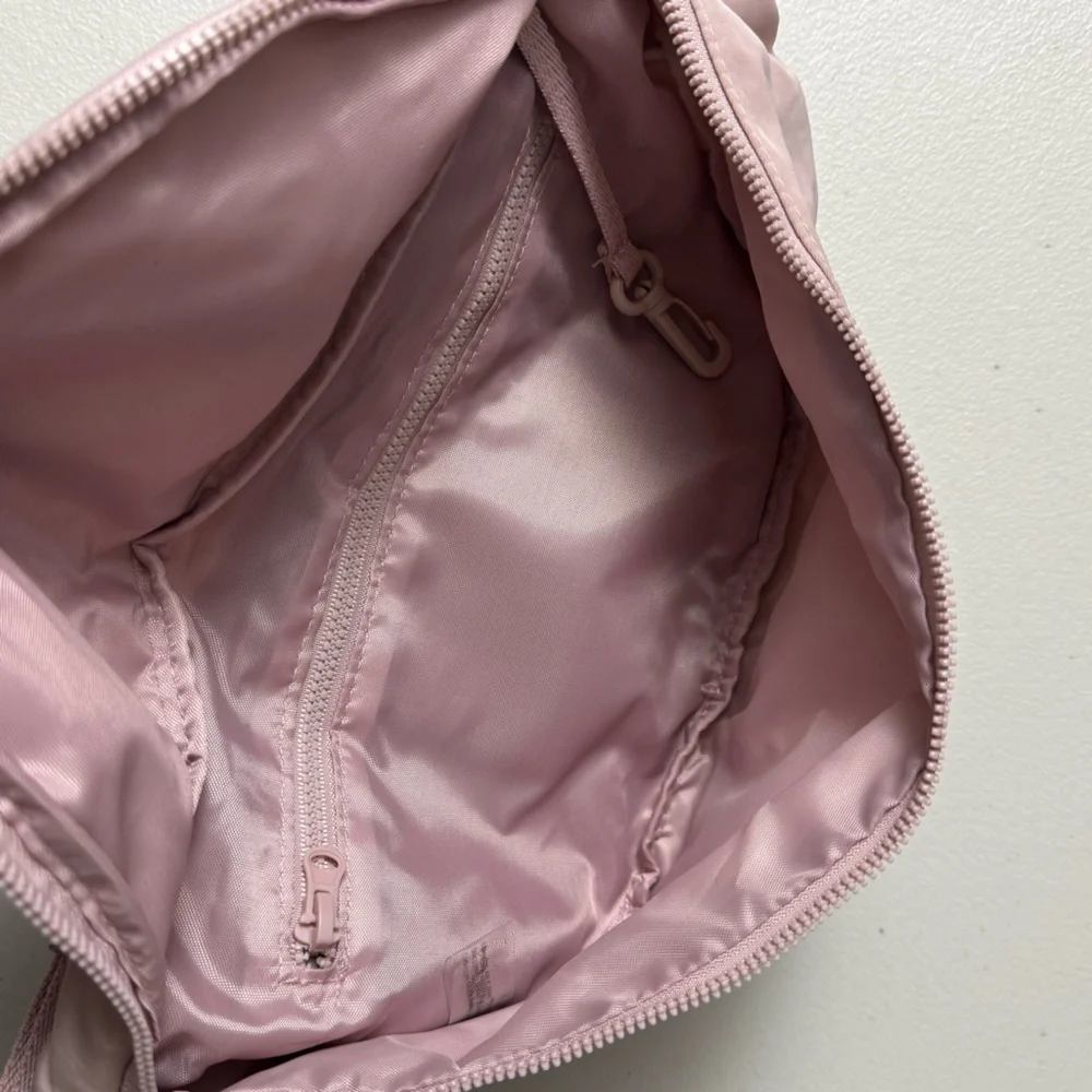 BEIS The Sport Pack Atlas Pink - Picture 3 of 4